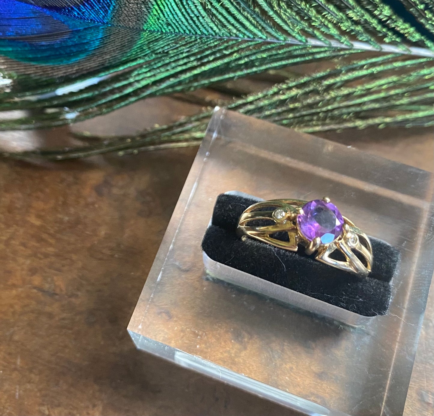 Yellow gold Jugendstil amethyst and diamond ring