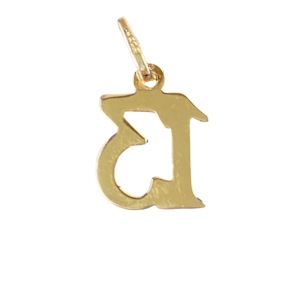 Gold pendant ‘Lucky 13’