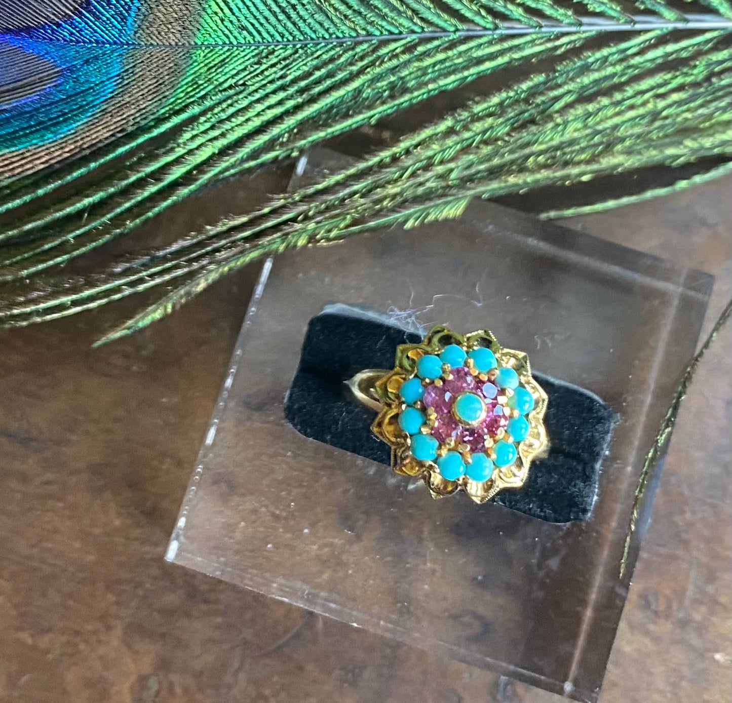 Vintage sixties cocktail ruby and turquoise yelllow gold ring