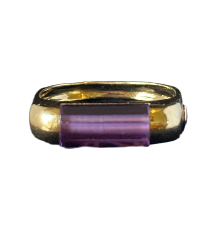 Ventecentuno 121 gold ring with amethyst