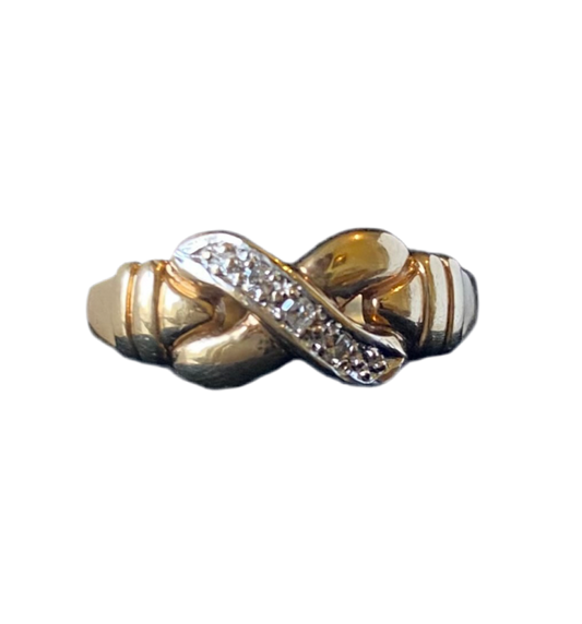 Gold and diamond eighties eternity fantasy ring