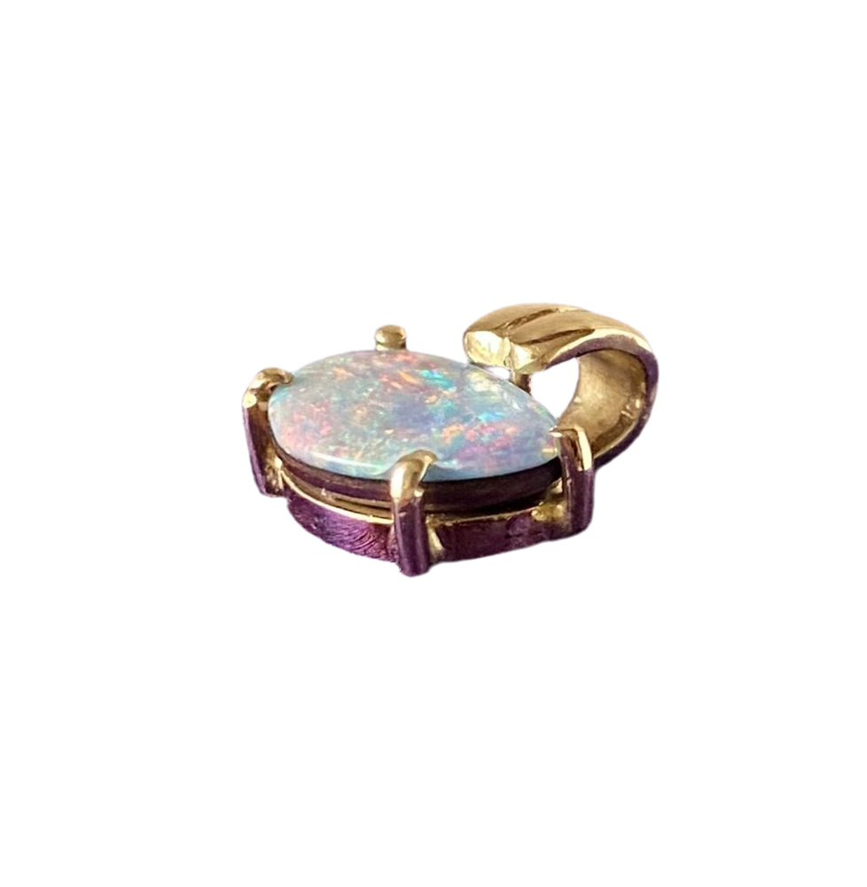 Opal Pendant 14ct gold